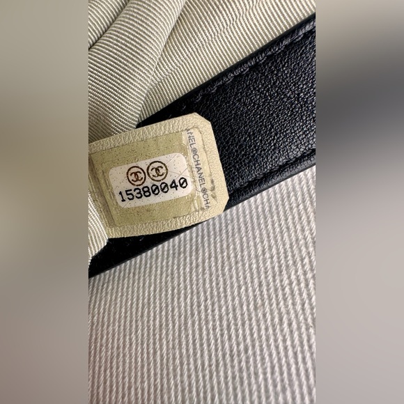 CHANEL Chain Around Bag - Picture 14 of 16